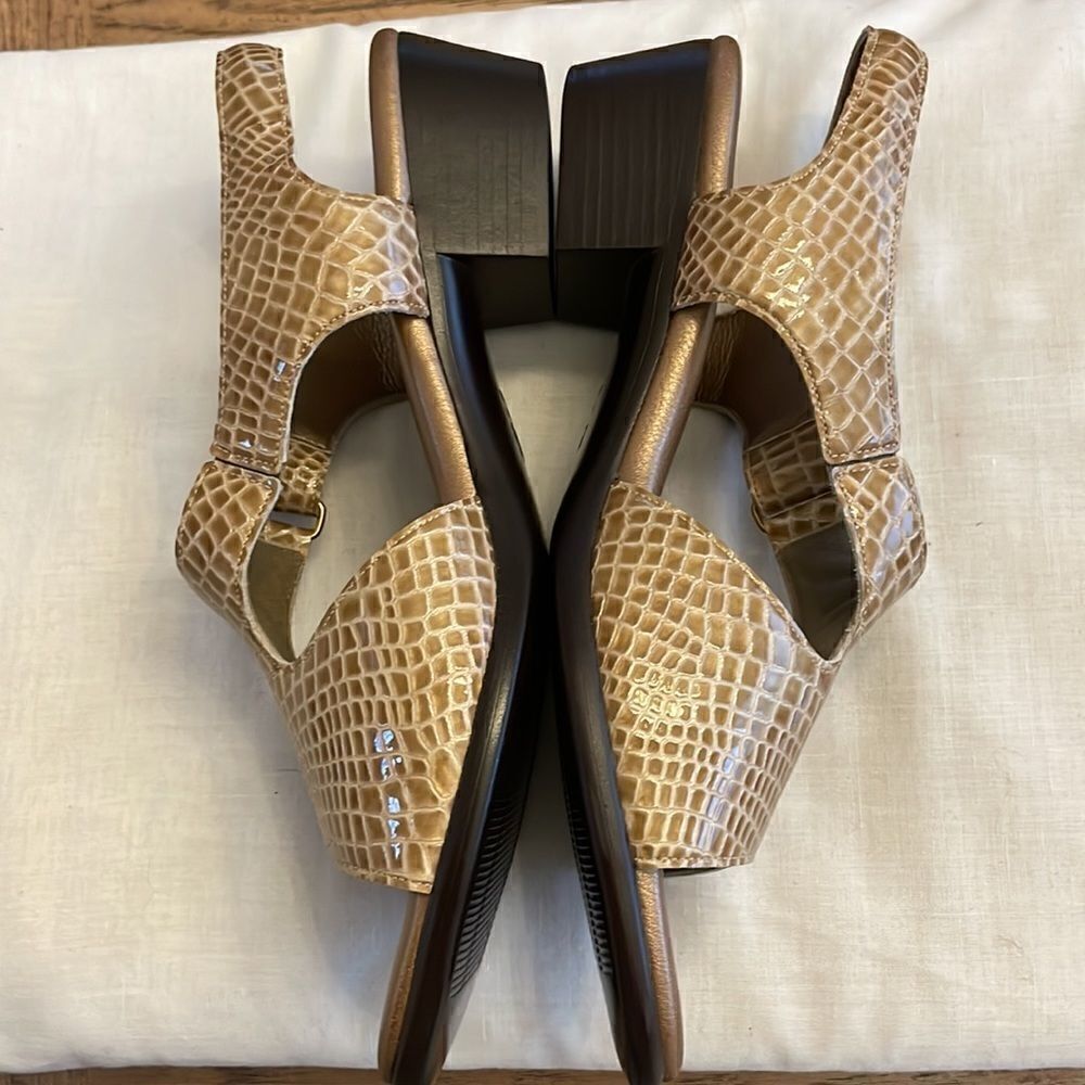 SAS SUNTIMER BEIGE CROC SANDALS. NEW - Picture 4 of 11